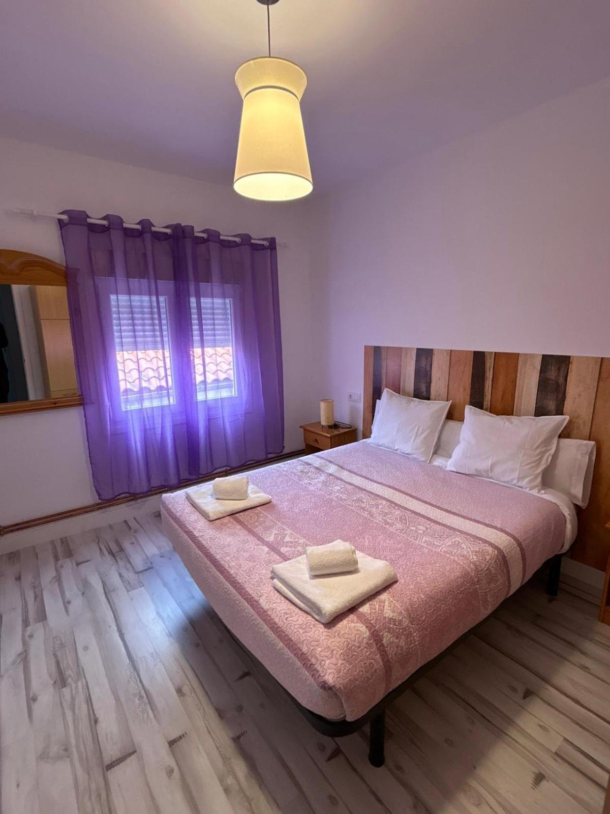 Apartamentos El Conde Santo Domingo De La Calzada Ngoại thất bức ảnh